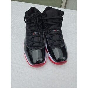 Jordan Air Jordan 11 Retro mens size 13 Bred Black Red Patent Leather 136046-062